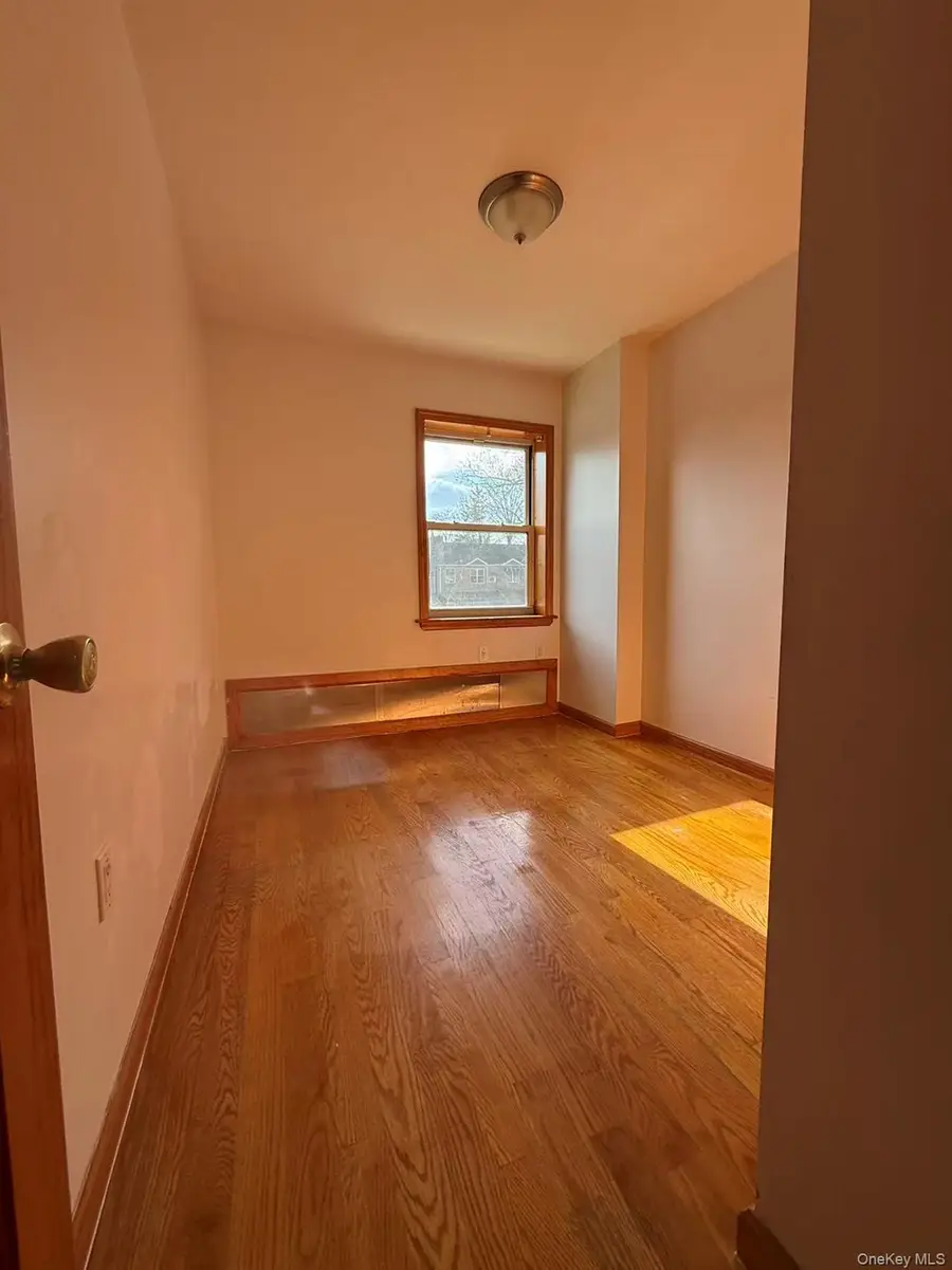 14627 61st Road, Flushing, NY 11367 - Image #2