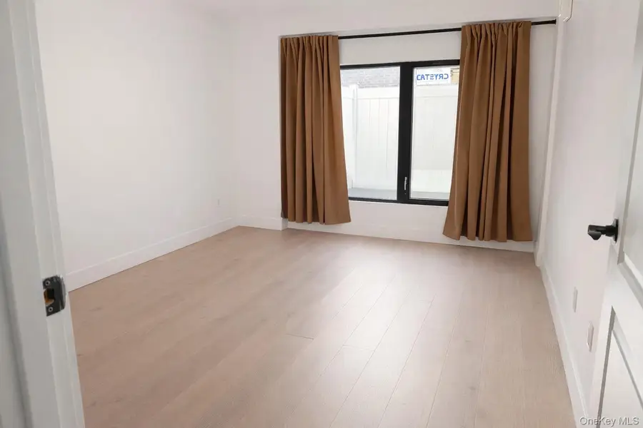 52-16 Roosevelt Avenue #2C, Woodside, NY 11377 - Image #2