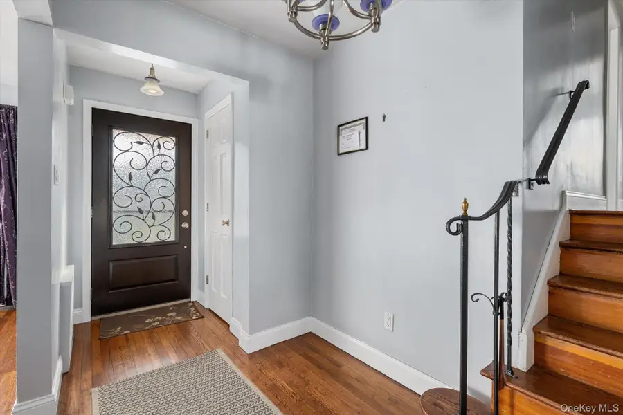 844 Arthur Street, West Hempstead, NY 11552 - Image #3