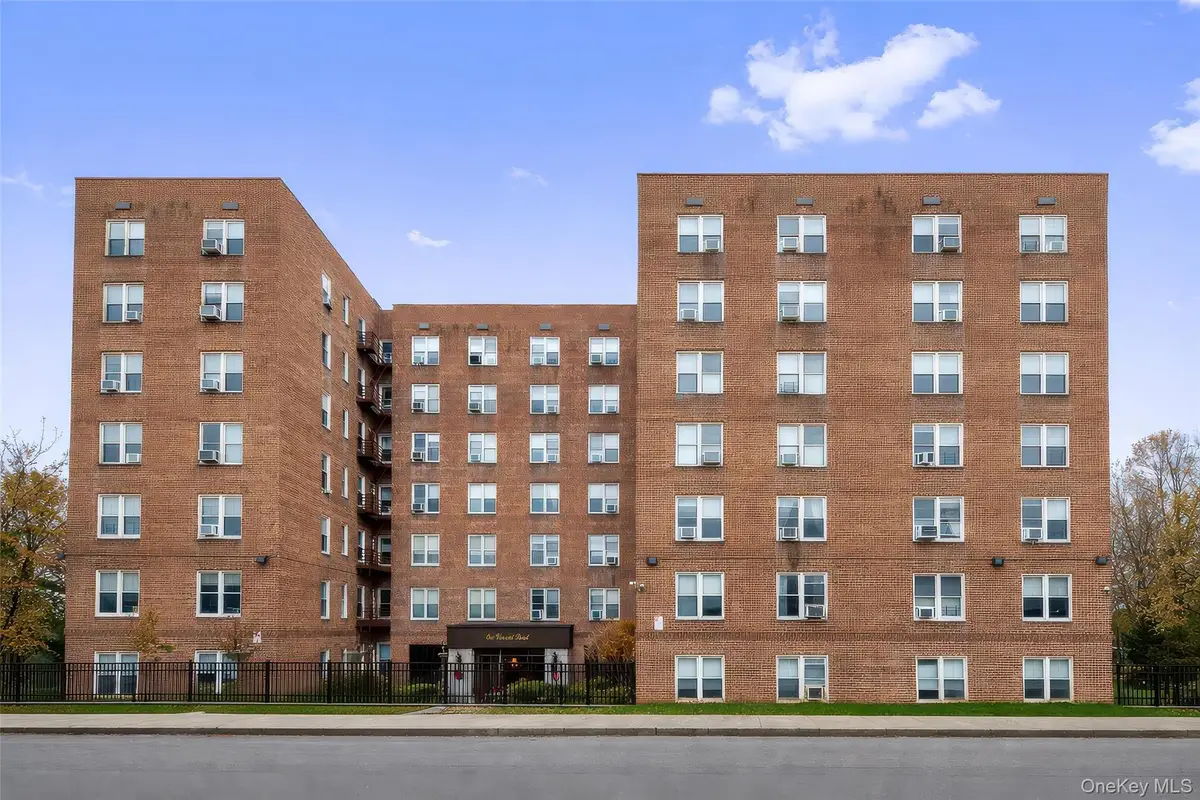1 Vincent Road #2N, Yonkers, NY 10708 - Image #1