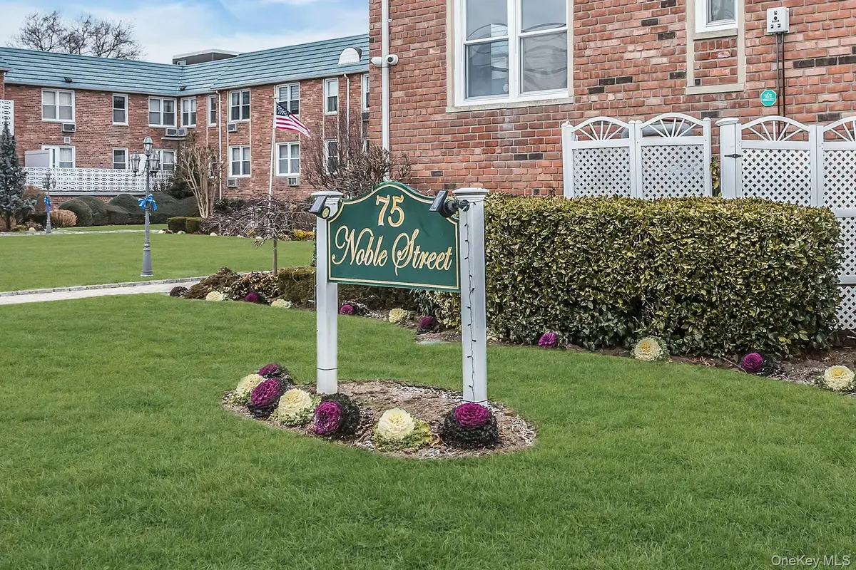 75 Noble #121, Lynbrook, NY 11563 - Image #1