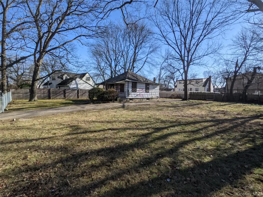 76 Cumberland Avenue, Roosevelt, NY 11575 - Image #2