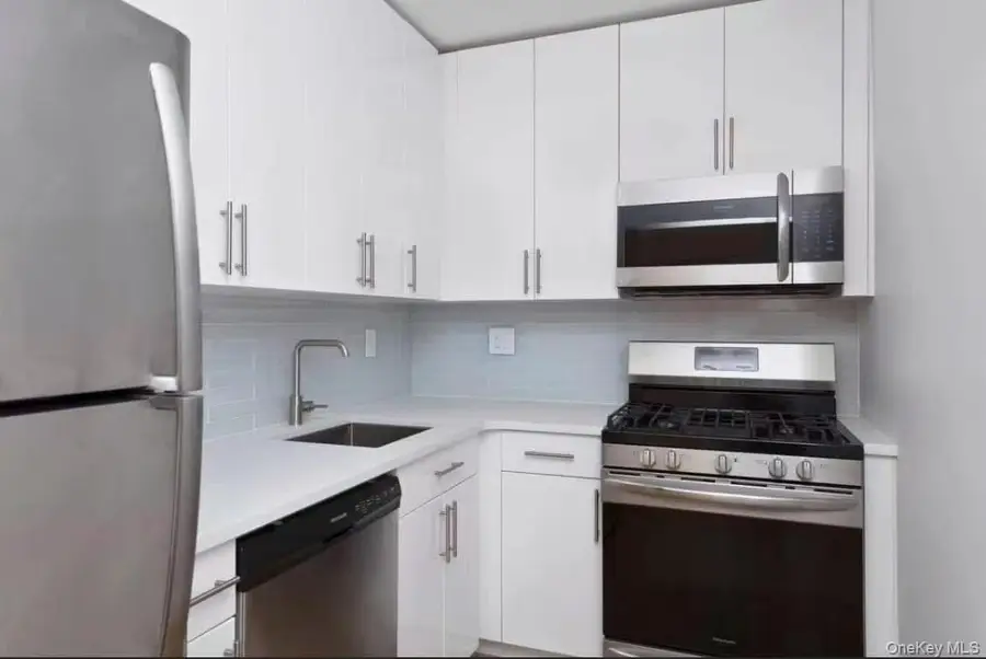 142-20 Franklin Avenue #6E, Flushing, NY 11355 - #2