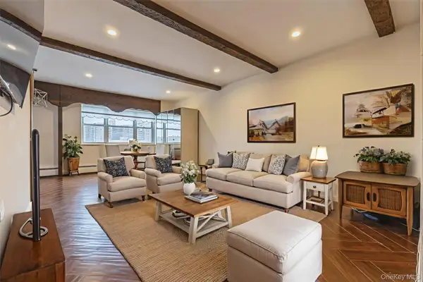 99-10 60th Avenue #6EE, Corona, NY 11368