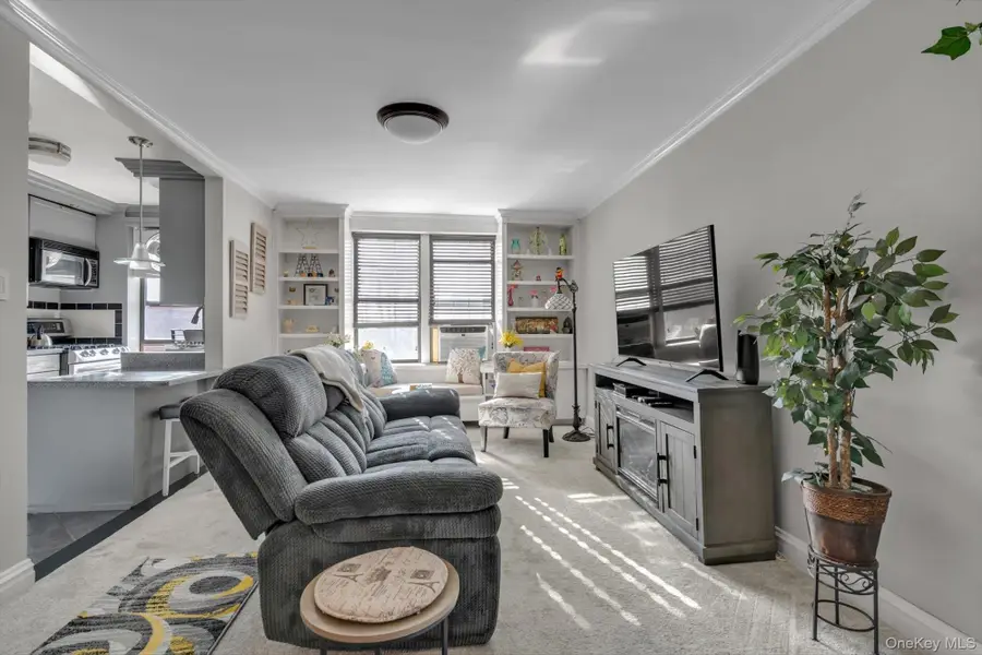 83-25 98 St #4L, Woodhaven, NY 11421 - Image #3