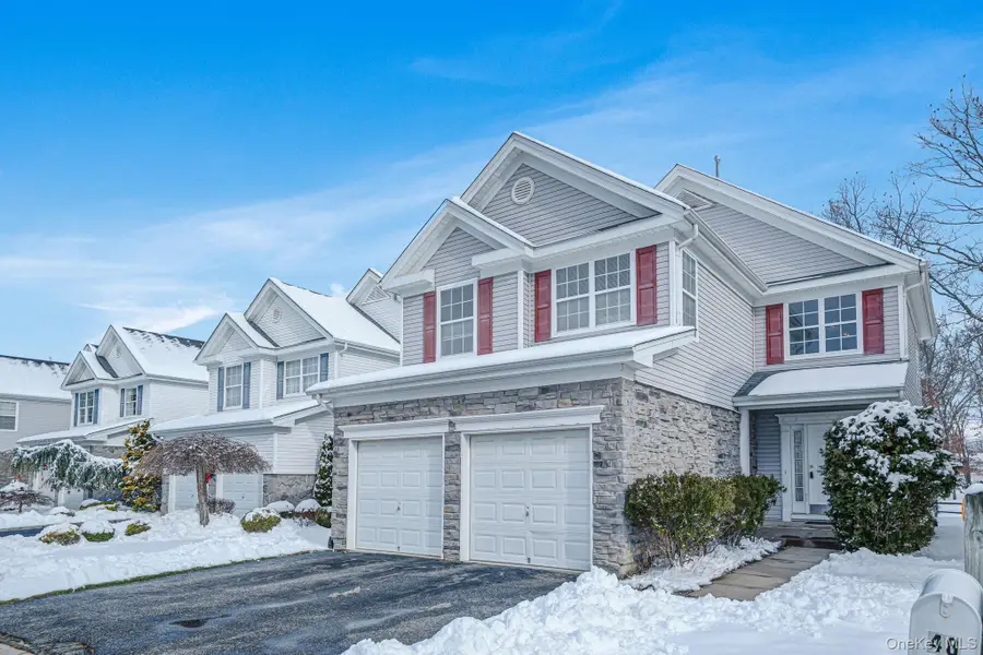 48 Kate Circle, Middle Island, NY 11953 - Image #2