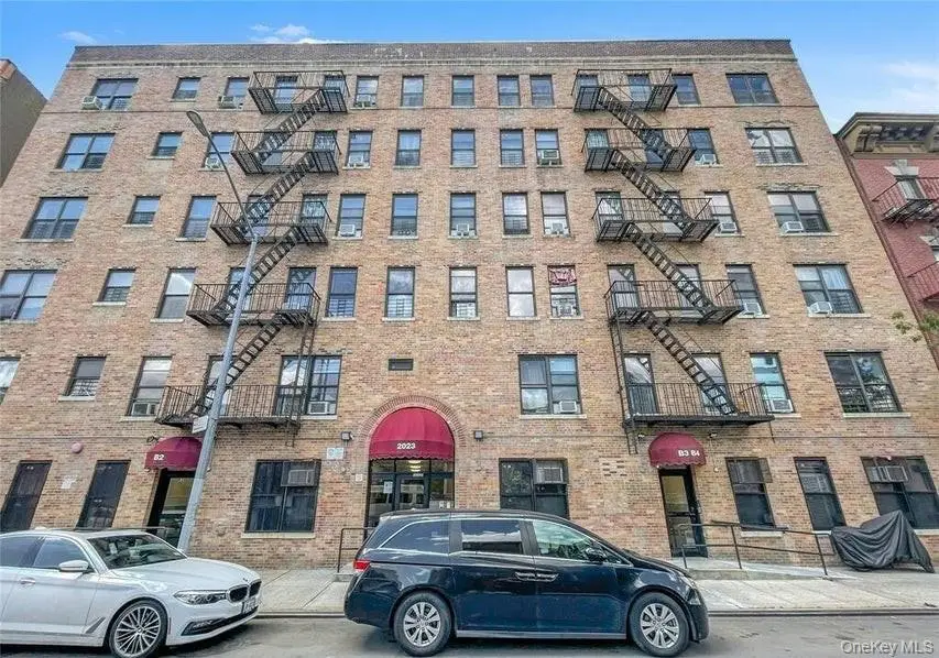 2023 Belmont Avenue #4c, Bronx, NY 10457 - Image #1