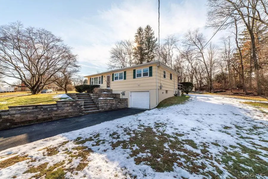 3 Gottlieb Drive, Pearl River, NY 10965 - Image #3