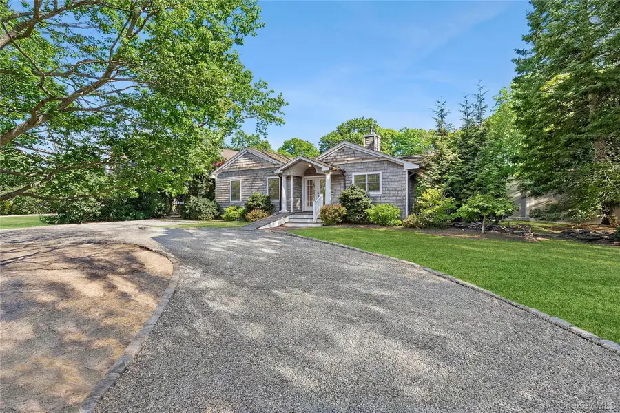 122 Beach Road, Westhampton Beach, NY 11978 - Image #2