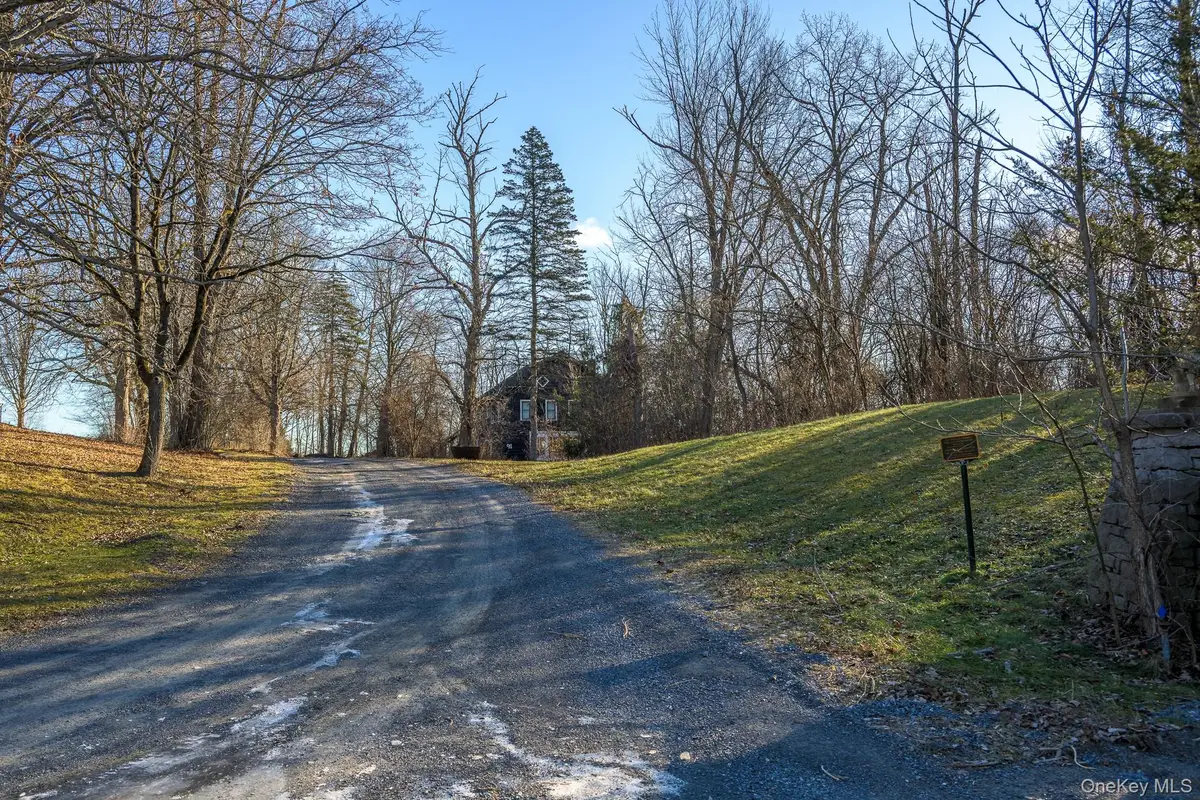 91 Scheller Park Road, West Coxsackie, NY 12192 - Image #1