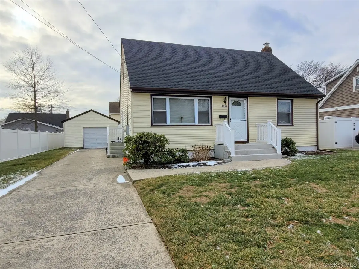 2106 5th Street, East Meadow, NY 11554 - Image #1