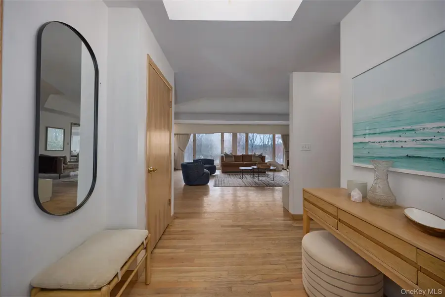 90 Cedar Avenue, Poughkeepsie, NY 12603 - Image #3