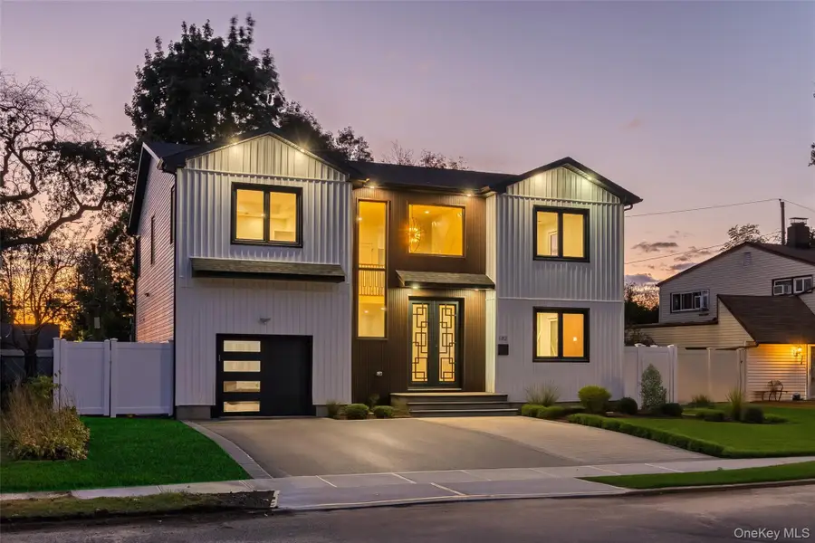 182 Friends Lane, Westbury, NY 11590 - Image #2