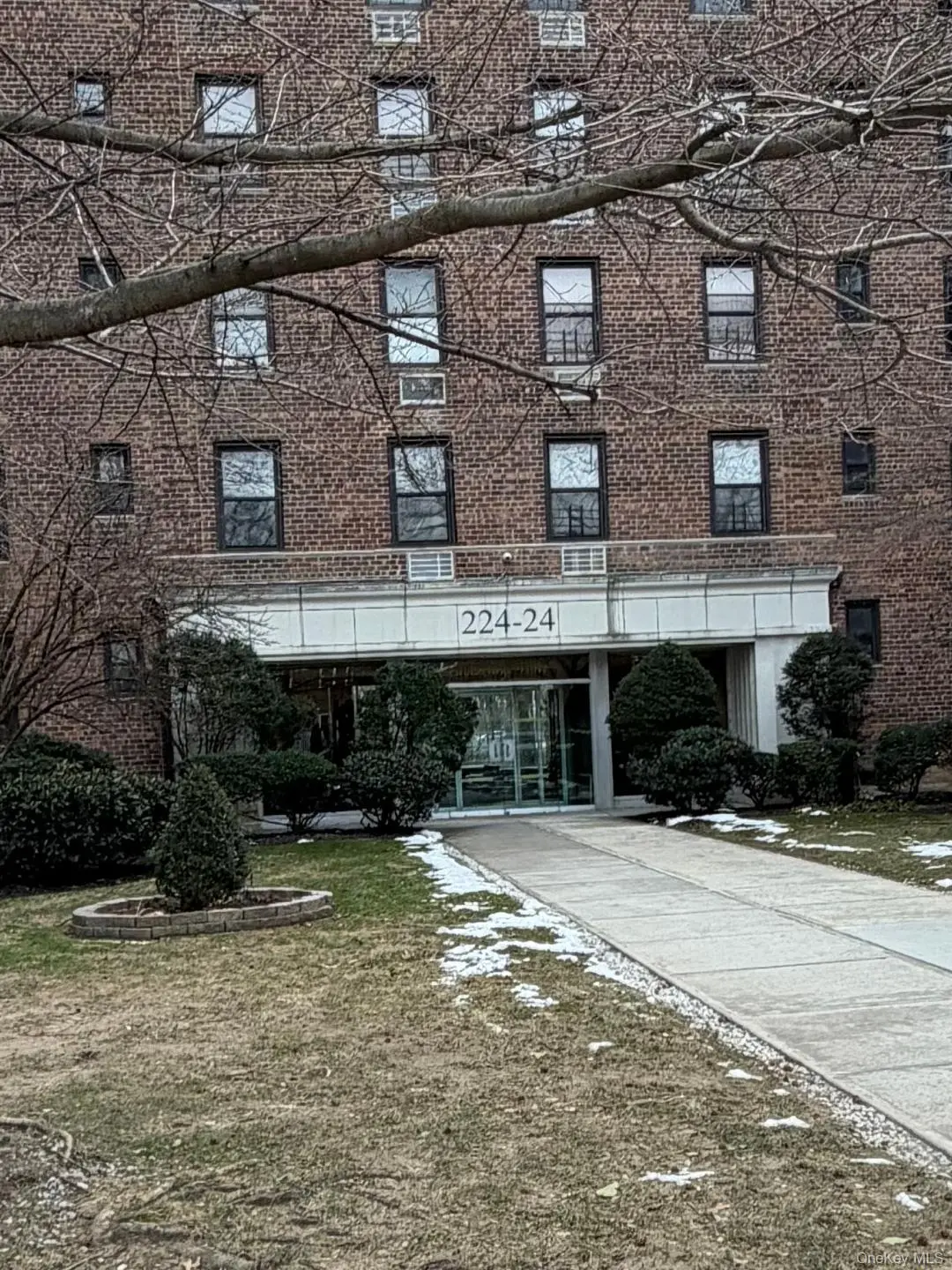 224-24 Union Turnpike #1P, Bayside, NY 11364 - Image #1