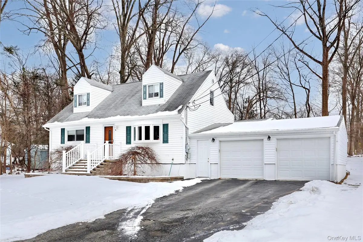 5 Raven Terrace, New City, NY 10956 - Image #1