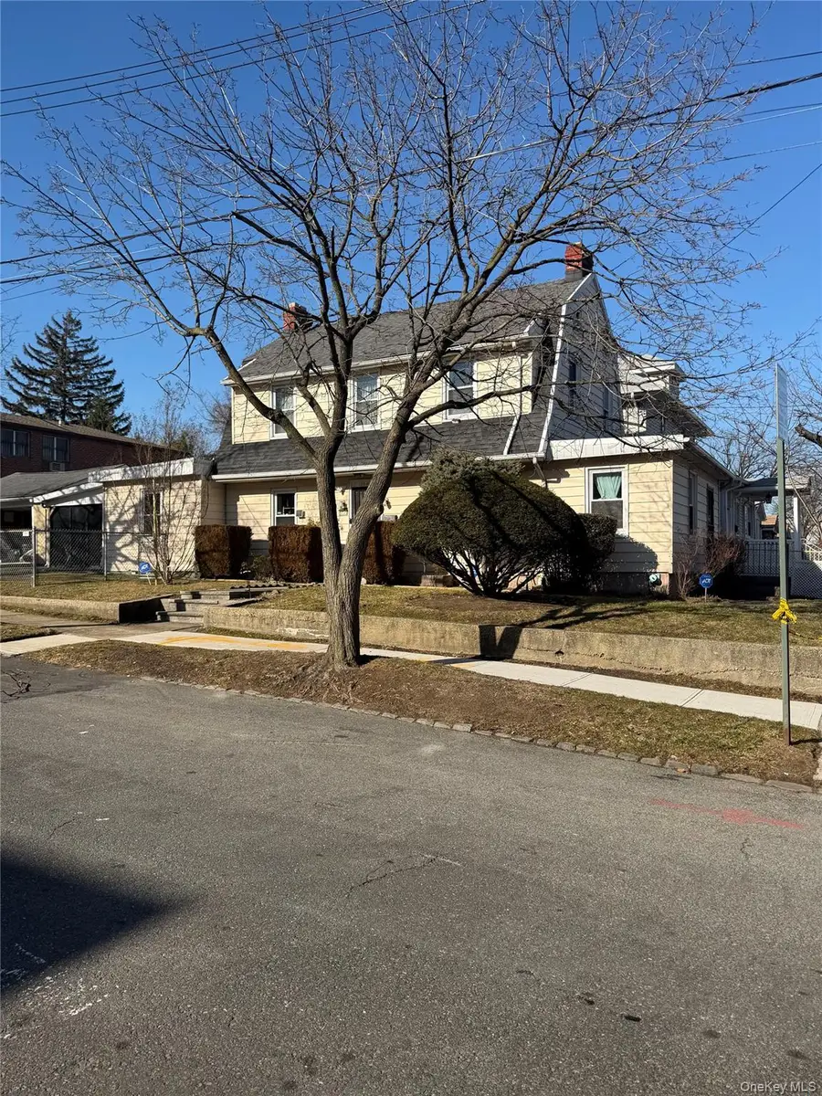 17045 83rd Avenue, Jamaica, NY 11432 - #2