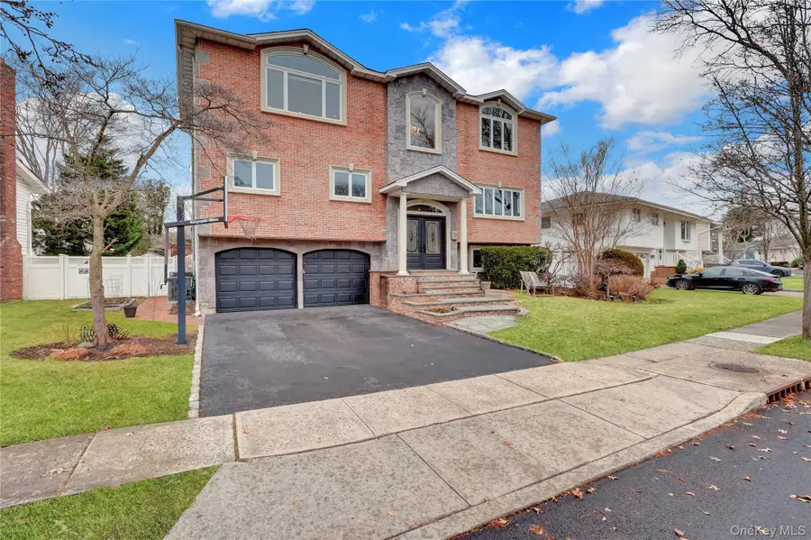 11 Fishermans Drive, Port Washington, NY 11050 - Image #2