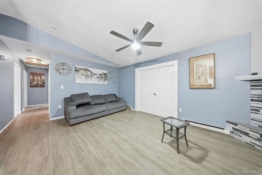 9 Gail Drive, Loch Sheldrake, NY 12759 - Image #3