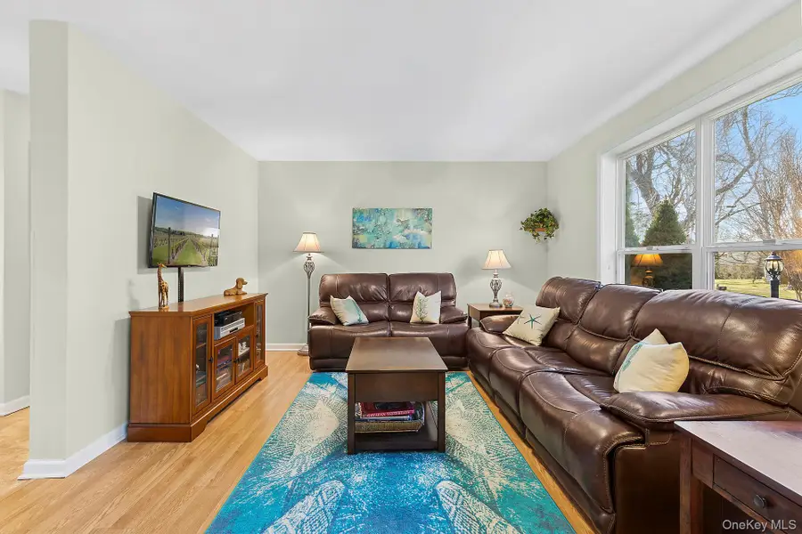 17 Cove View Road, Sag Harbor, NY 11963 - Image #3