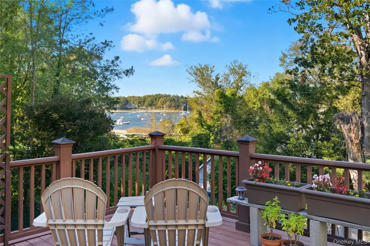 7 Landing Road, Huntington, NY 11743 - #1