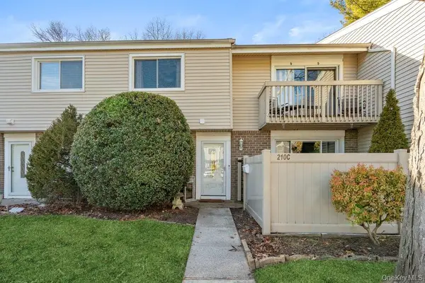 210 Springmeadow Drive #C, Holbrook, NY 11741