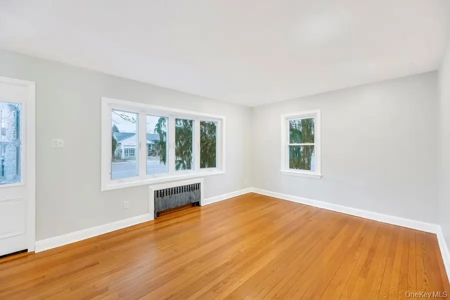 2585 Oceanside Road, Oceanside, NY 11572 - Image #3