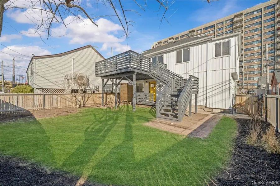 318A Beach 101st Street, Rockaway Park, NY 11694 - #3