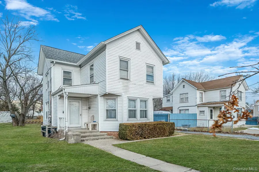 19 Academy Street, Patchogue, NY 11772 - Image #3