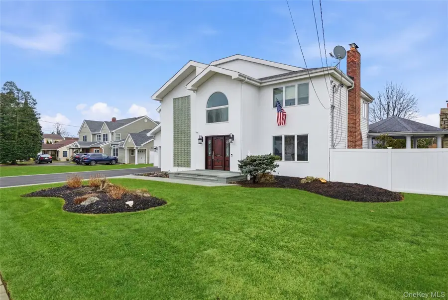 61 Bayview Avenue, Massapequa, NY 11758 - Image #2