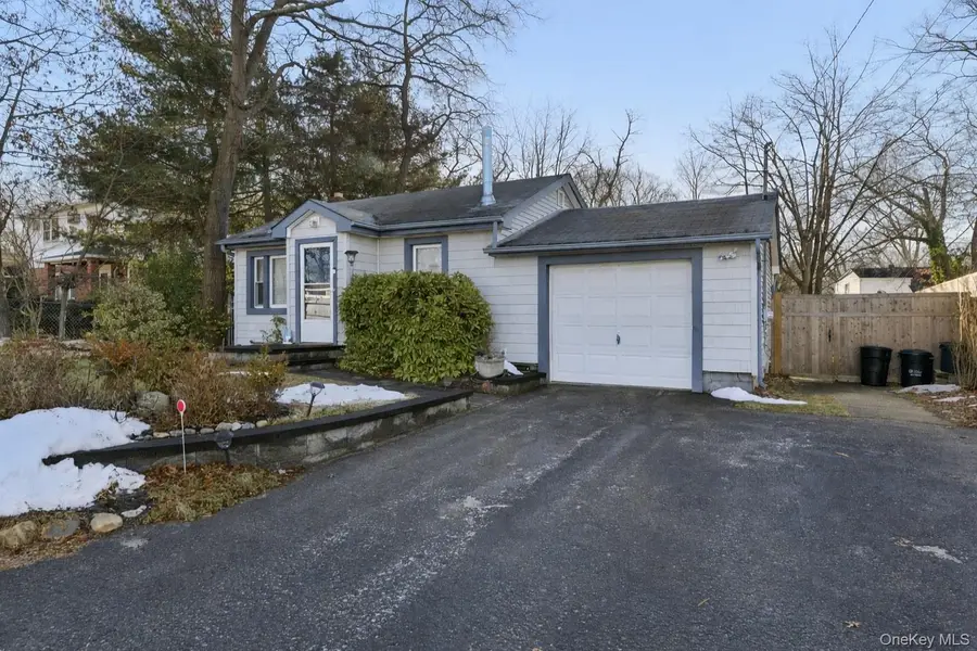 60 Green Avenue, Patchogue, NY 11772 - Image #2