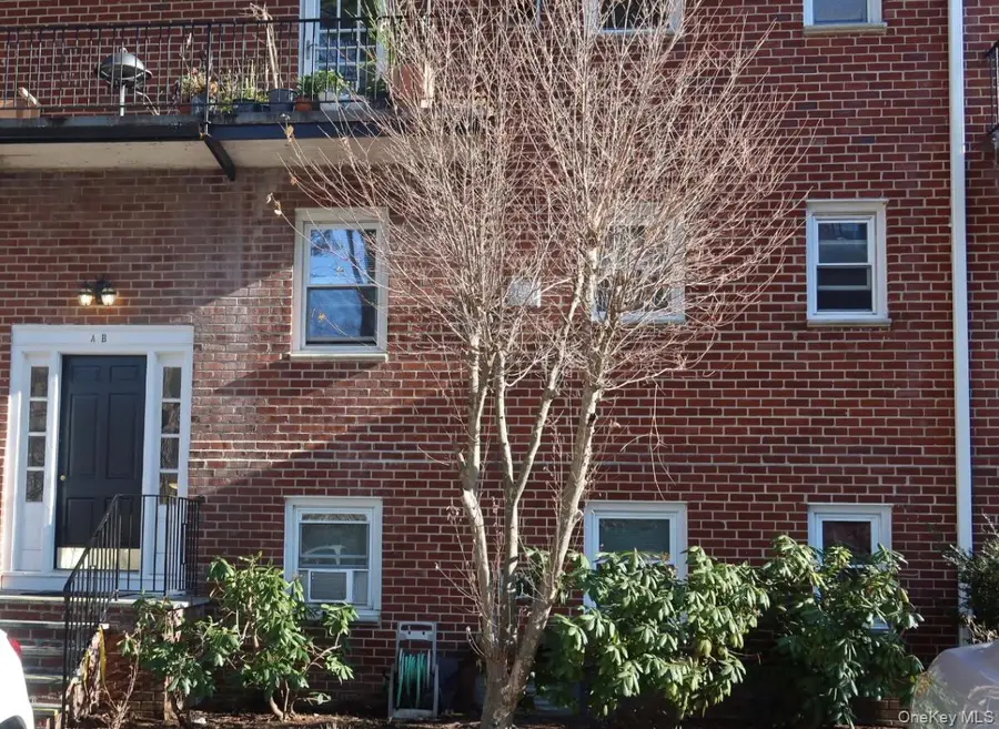 28 Barker Street #C-2, Mount Kisco, NY 10549 - #2