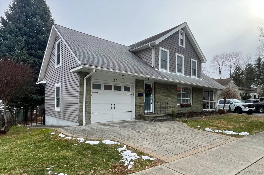 51 Woodland Avenue, Poughkeepsie, NY 12603 - Image #2