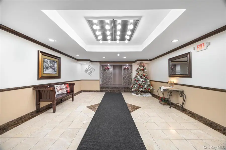 2035 Central Park Avenue #2H, Yonkers, NY 10710 - Image #3