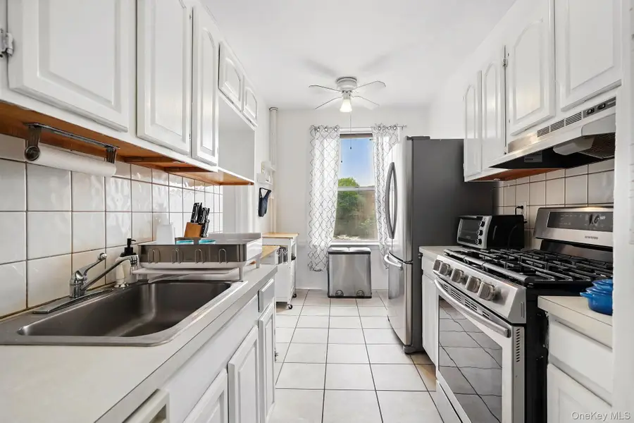 472 Gramatan Avenue #CC3, Building 6, Mount Vernon, NY 10552 - Image #3