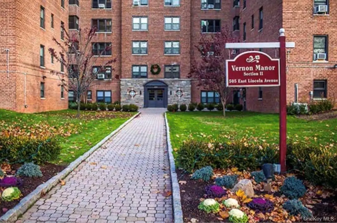 30 Ehrbar Ave #102, Mount Vernon, NY 10552 - Image #1