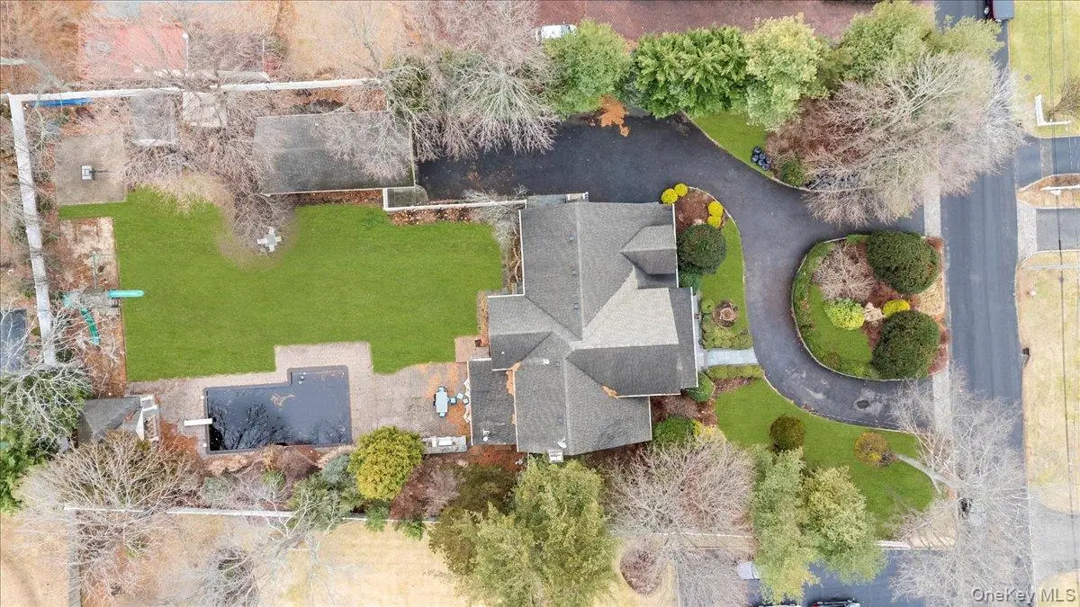 21 Astor Avenue, Saint James, NY 11780 - #1