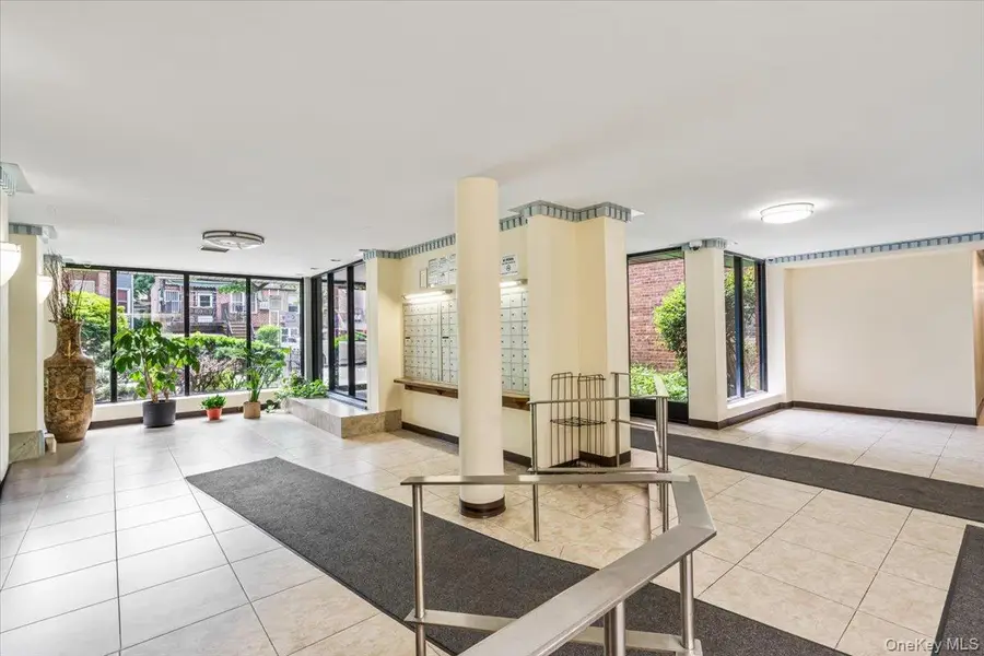 275 Webster Avenue #4i, Brooklyn, NY 11230 - Image #3