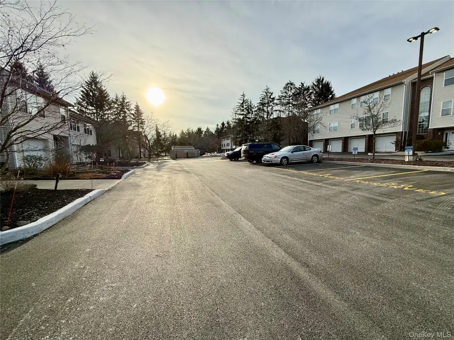 6 Deer Ct Drive, Middletown, NY 10940 - Image #2