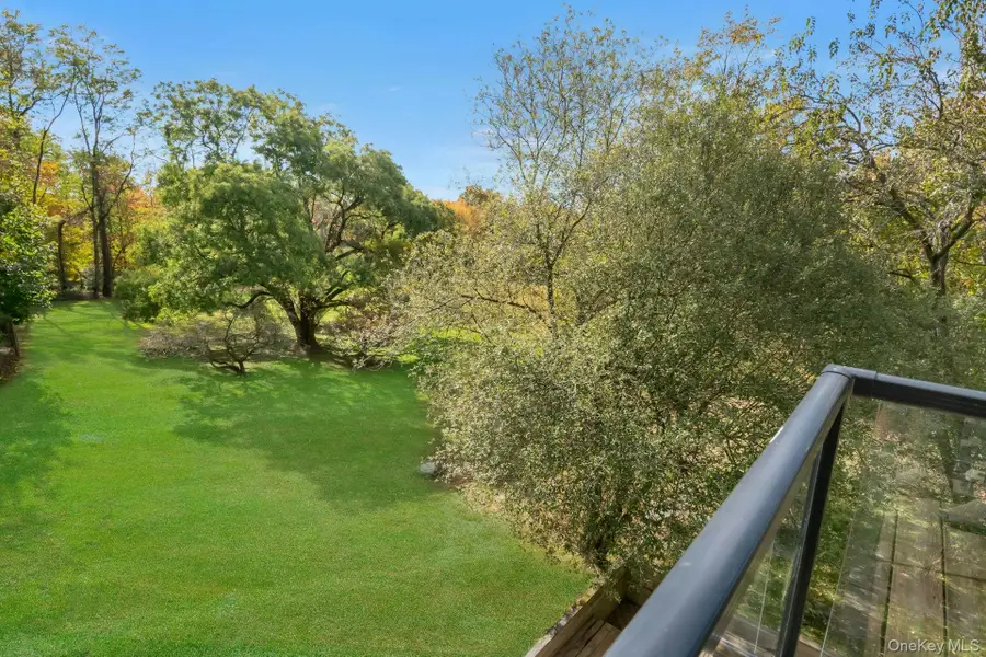 309 Scarborough Road, Briarcliff Manor, NY 10510 - Image #2