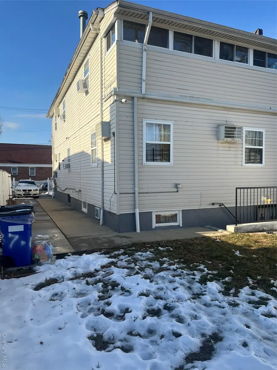 137-15 220th Place, Laurelton, NY 11413 - Image #2