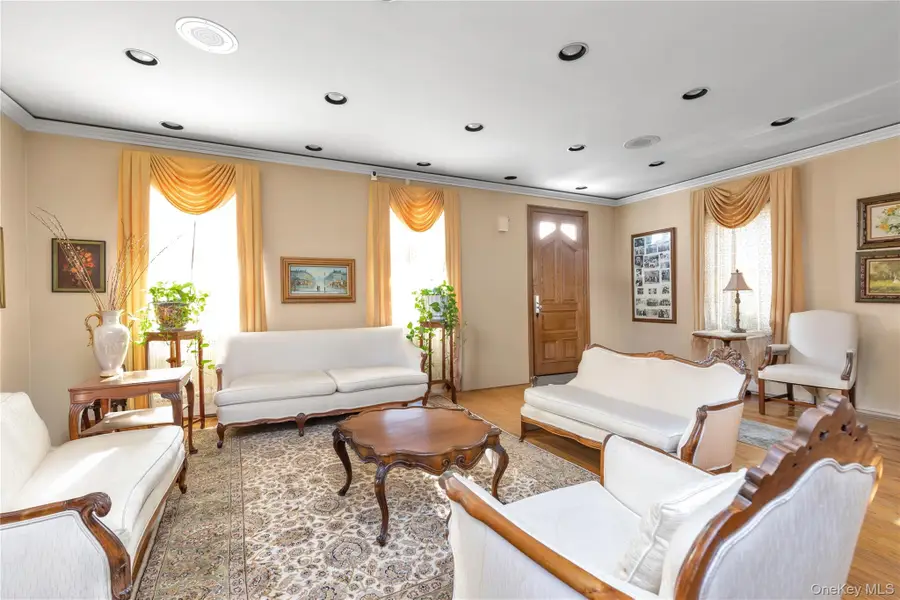 145-85 9th Avenue, Whitestone, NY 11357 - Image #3