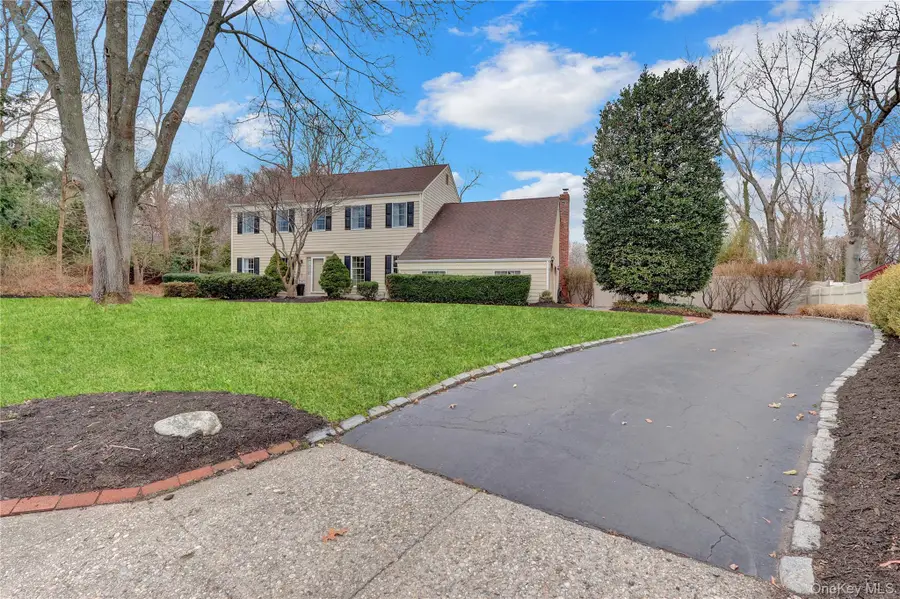 6 Samuels Path, Miller Place, NY 11764 - Image #3