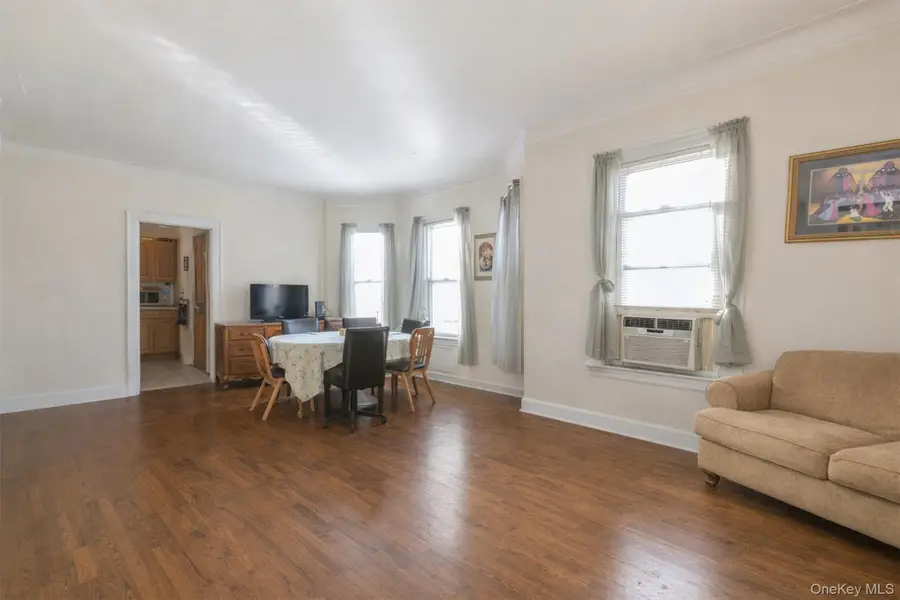717 E 37th Street, Brooklyn, NY 11203 - Image #3