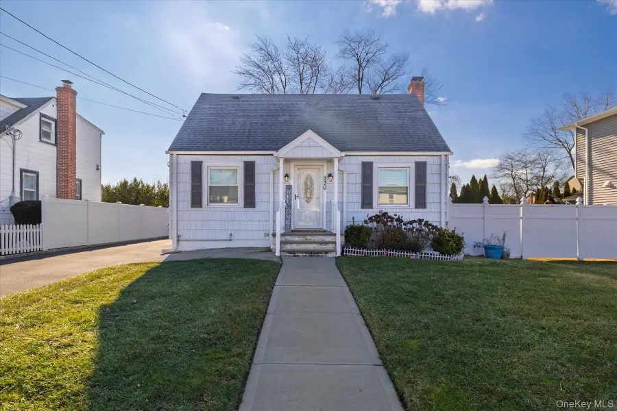 130 Cleveland Avenue, Massapequa, NY 11758 - Image #2