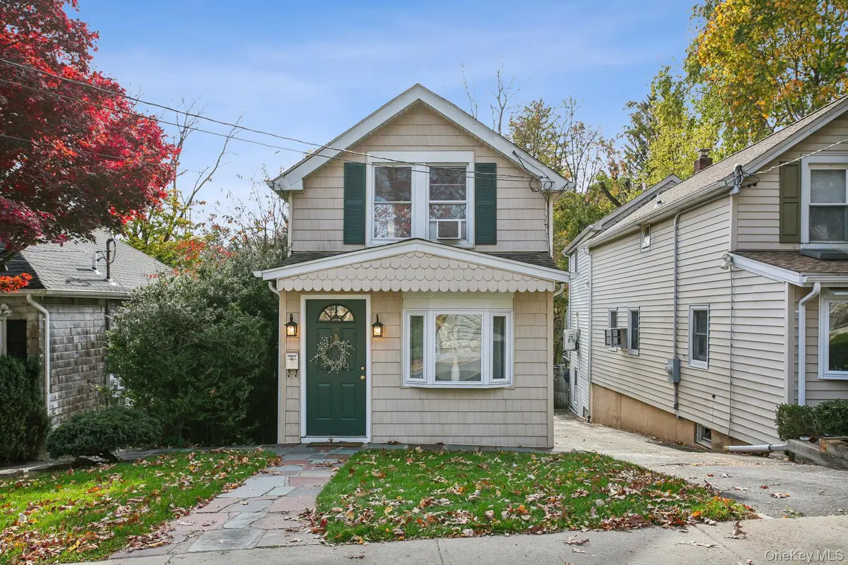 74 Davis Street, Locust Valley, NY 11560 - Image #1