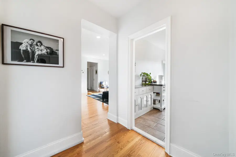 45 Pondfield Road W #5F, Bronxville, NY 10708 - Image #2
