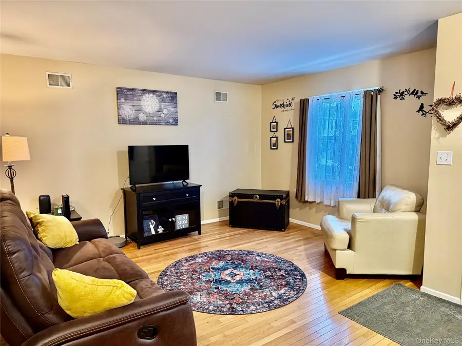 99 Boniface Drive #7B, Pine Bush, NY 12566 - Image #2