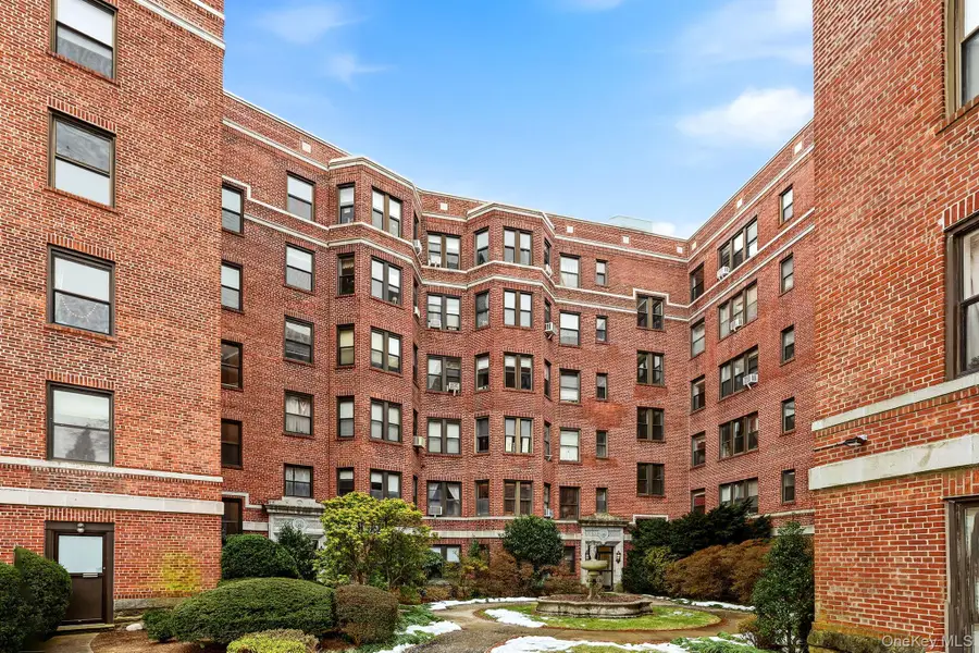 11 Alden Road #4A, Larchmont, NY 10538 - #3