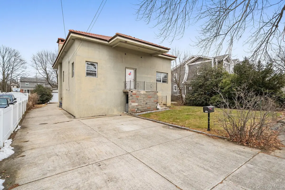 181 Walnut Street, Lynbrook, NY 11563 - Image #1