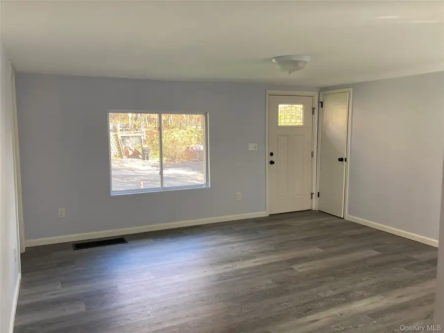 6 Elm Road S, Wurtsboro, NY 12790 - Image #2